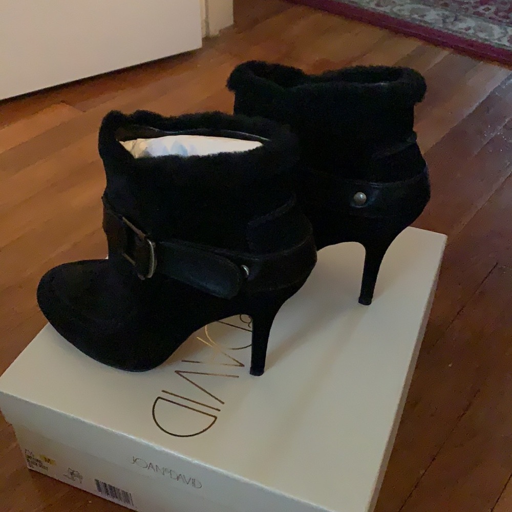 Heels - Picture 3 of 5